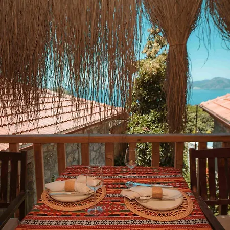 Konukevi Yoruk Evi 3*