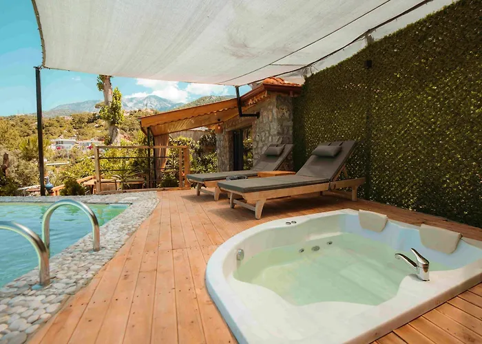 Konukevi Yoruk Evi Faralya