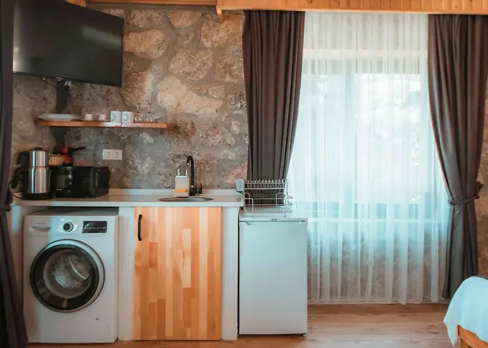 Yoruk Evi Konukevi 3*