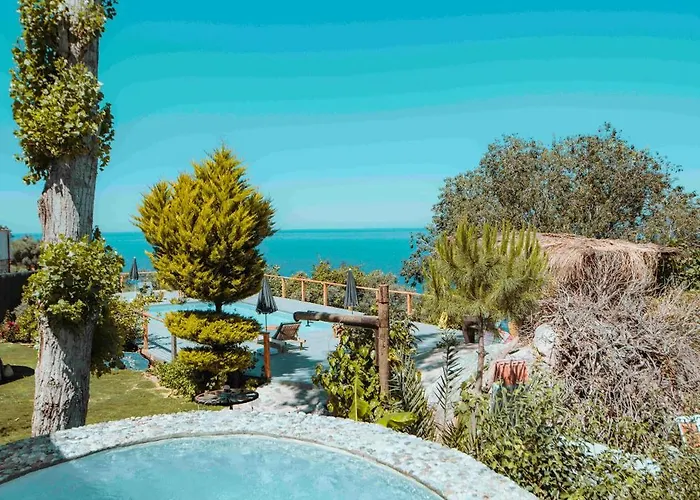 Πανσιόν Yoruk Evi (adults Only) 3*