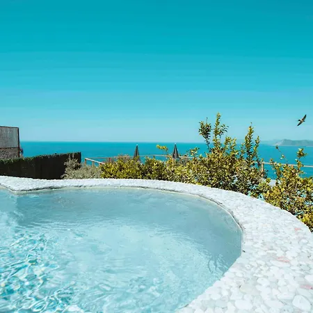 Yoruk Evi Konukevi Faralya