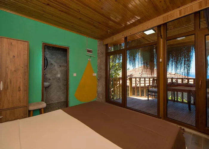 Yoruk Evi (adults Only) Penzion 3*