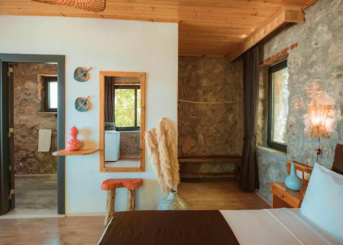 Yoruk Evi (adults Only)